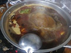 -牛八宝桂林米粉(八里庄店)