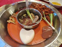 -山城年华老火锅(玉林店)