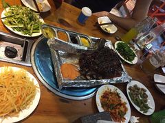 -猪小牛烤肉(青塔店)