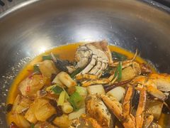 -七欣天香辣蟹火锅(上海银亿滨江店)