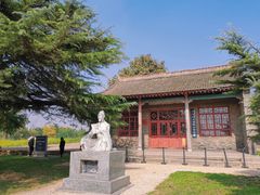 -汉长安城未央宫国家考古遗址公园