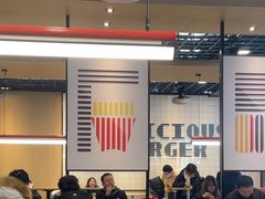 -麦当劳(宁波火车高铁站店)