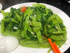 -一哥美食(总店)