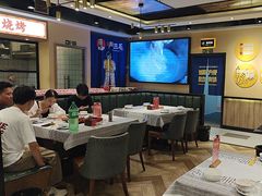 -严三毛口味虾·小严同学的店(曙光路直营店)