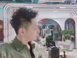 -BULB STUDIO 巴柏明星发型工作室