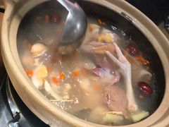 -邹开喜·炭炉鸡煲·海鲜火锅(虹口足球场店)