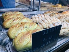 -仙峰天然面包(迎宾路店)