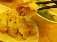 牛肉鍋貼-小姜锅贴(凤凰街店)