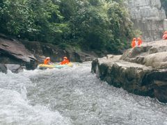 -雅鲁激流探险漂流