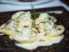 -卡佩罗意大利餐厅及酒吧Al Cappello Trattoria