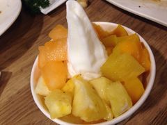 -三佰瑞冻酸奶(凯德MALL店)