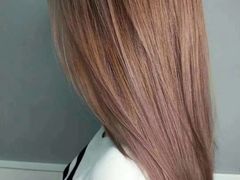 -粤港芭莎美容美发化妆学校