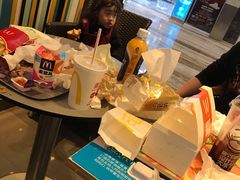 -麦当劳(新世纪环球中心店)