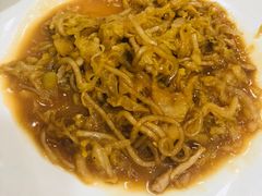 -雪乡人家东北菜·铁锅炖一切(高斯路店)