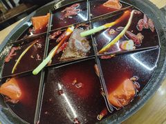 -正南齊北重庆老火锅(光华村直营店)