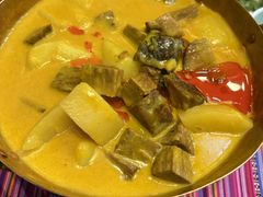 -香巴拉云南餐厅(华莱坞店)