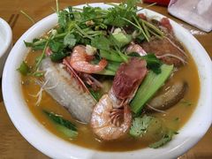 -象山小白象海鲜面