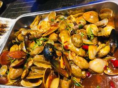 -马路牙子地桌烤肉(工体店)