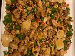 沙湾原始大盘鸡-丝路金桃·新疆菜(徐汇店)