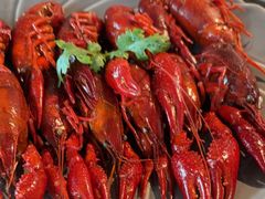 鲜椒小龙虾-花潮料理艺食馆(成都万象城店)