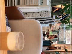 -Line 咖啡(石厦花园店)