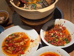 -吃饭皇帝大土家民族菜(正大广场店)