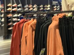 -NIKE品牌体验店(金源新燕莎店)