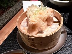 -三出山火锅(南京万象天地店)