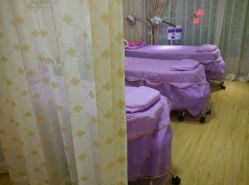 -倾城妃姿美疗中心