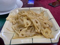 清炒藕片-雄仔农家菜馆·特色葱油鸡(六祖店)