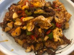 -俏湘厨•地道湘菜(建华南路店)