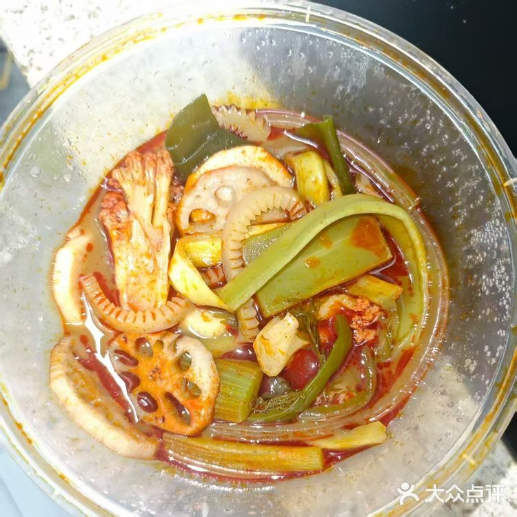 德克士的铁板双层嫩鸡腿堡绝对是我近期外卖体验