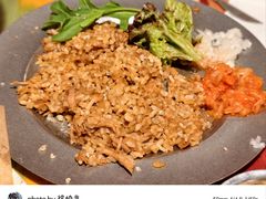 -野草莓自由市场