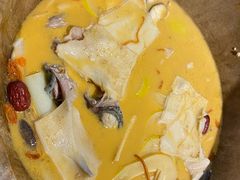 -云荷里·蒸汽石锅鱼·云南菜(中发百旺店)