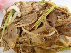 -风光老灶麻辣香锅(大成路翠微百货店)