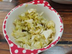 -珀玉莲花白米线店