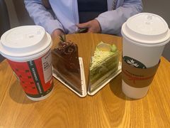 -星巴克(上海长宁来福士1F店)