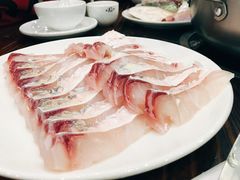 鱼腩-正能量脆肉鲩火锅