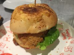 -必胜客(威高广场店)