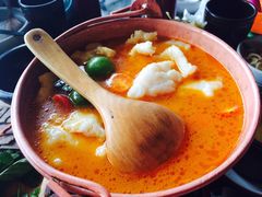 -云海肴·汽锅鸡·云南代表菜(天山百盛优客店)