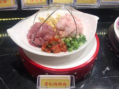 -万重锦·人文川菜馆(骡马市店)