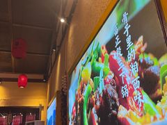 -富正毅三下锅·湘西韵味(天门山索道店)
