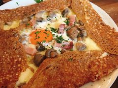 鸡蛋蘑菇熏肉荞麦可丽饼-RAC BAR(安福路店)