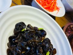 养生小木耳-老佛爷蛙锅•鲜蛙煲(麦凯乐店)