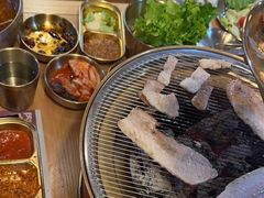 -闻老头·菊花炭烤肉(D11店)
