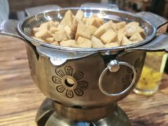 -一盏明灯全素斋(五爷庙店)