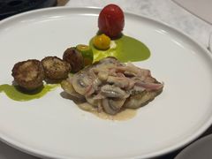 -窗外西餐厅(普罗理想国店)