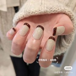 -悦指间美甲美睫