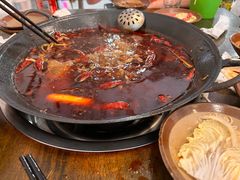 -黄潇洒老火锅(九眼桥宏济巷店)