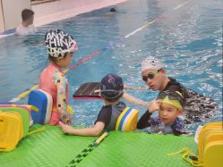 -海豹航航水育游泳中心(芳园里店)